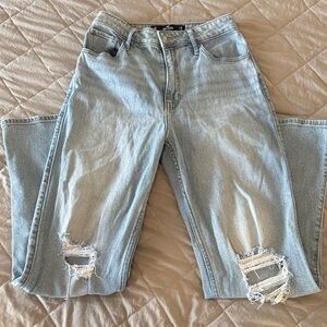 Hollister Ultra High-Rise Dad Jean